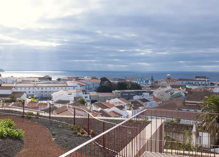 Angra + Angra do Heroísmo