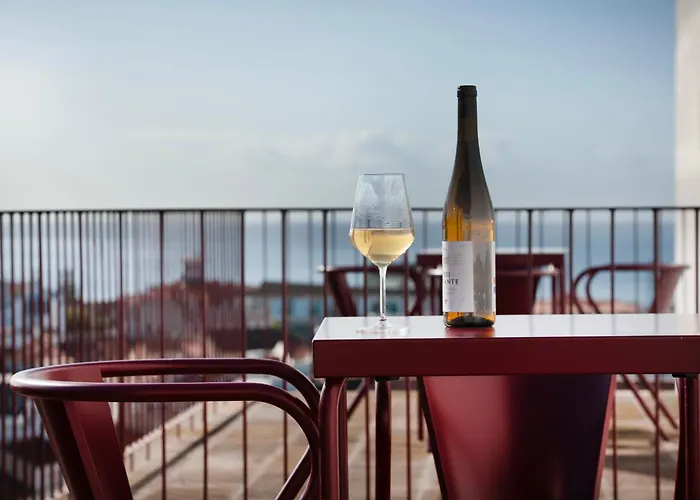 Angra + דירה Angra do Heroísmo